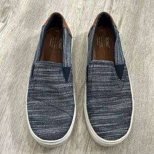 Youth 4 TOMS slip on sneakers